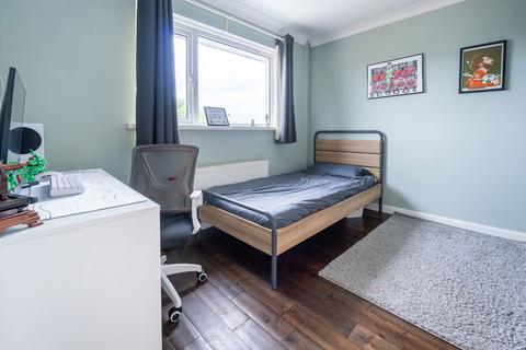 57 Brynau Road, Caerphilly, CF83 1PF