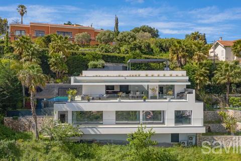 4 bedroom villa, Cannes, Super Cannes, 06400, France