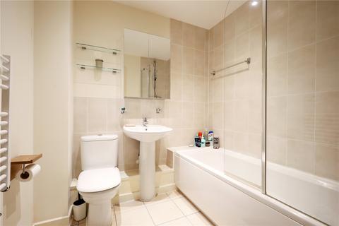 1 bedroom apartment for sale, Corrigan Court, London, W5