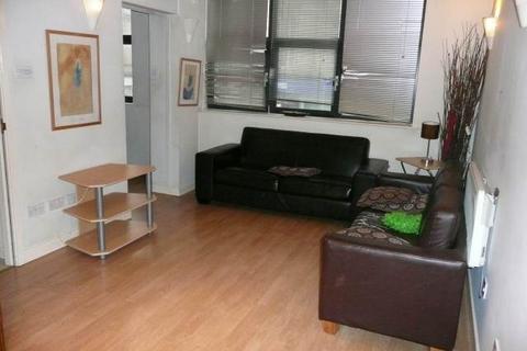 1 bedroom flat to rent, Ivebridge House, 59 Market Street, Bradford