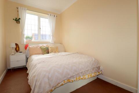 58 Farmbrook, Luton, LU2 7SZ