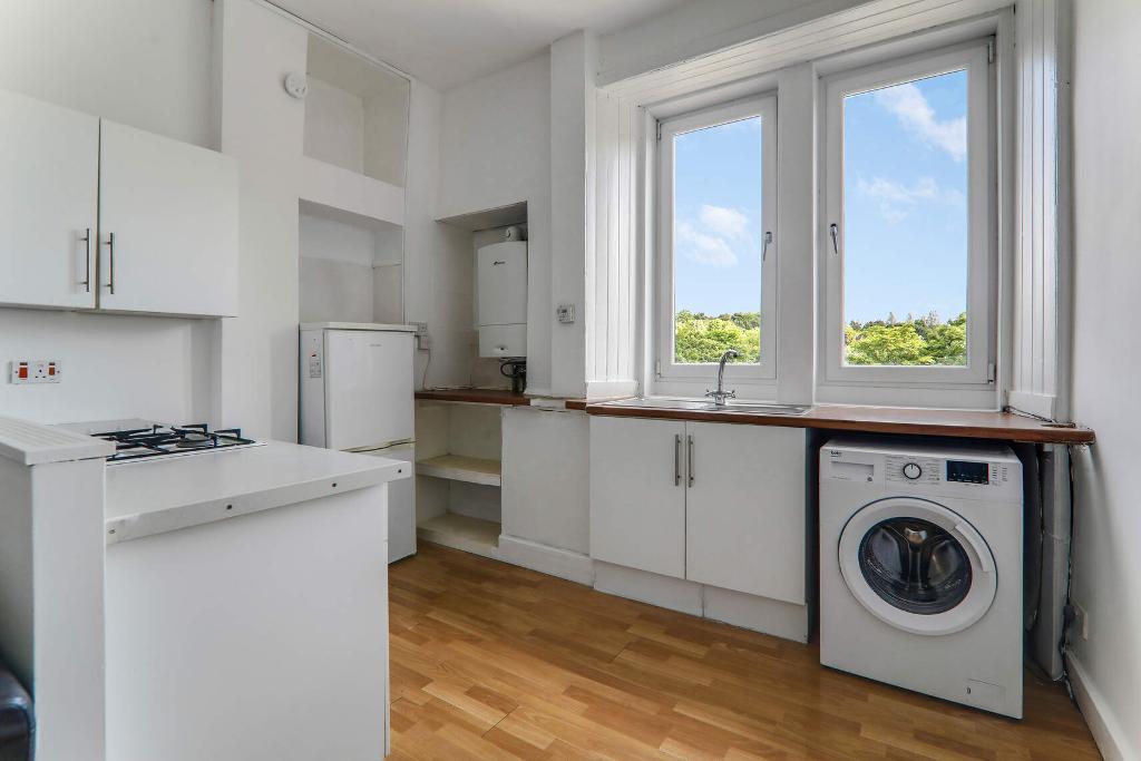 Dining  kitchen