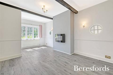 4 bedroom semi-detached house for sale, Hillside Walk, Brentwood, CM14