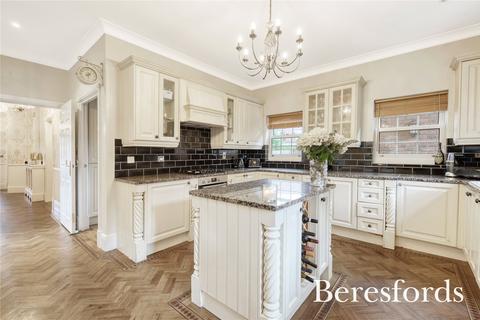 8 Hanover Place, Warley, Brentwood, CM14 5WE