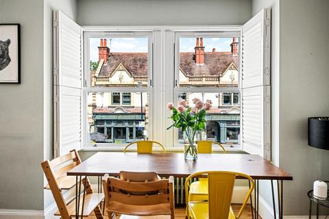150 Oaklands Road, London, W7 1HS