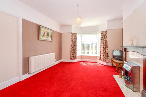 2 bedroom end of terrace house for sale, Clarence Gardens, Llandudno, Conwy, LL30