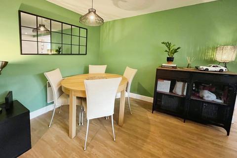 1 bedroom flat for sale, Palatine Road, West Didsbury, Manchester, M20