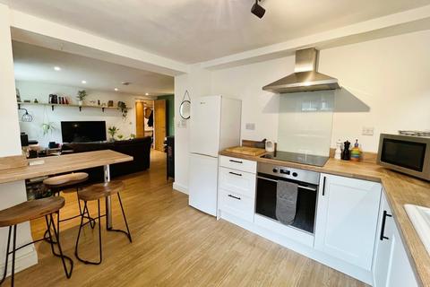 1 bedroom flat for sale, Palatine Road, West Didsbury, Manchester, M20