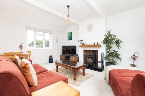 22 Abbotts Road, Letchworth Garden City, SG6 4UR