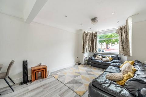 3 bedroom house to rent, Durley Avenue, Pinner, HA5