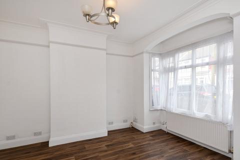 21 Waterloo Road, Shoeburyness, Southend-on-sea, SS3 9EQ