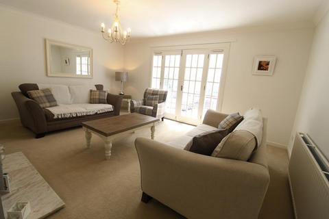 4 bedroom detached house to rent, Earlspark Crescent, Bieldside, AB15
