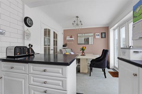 17 Kingcraft Road, Marton In Cleveland, Middlesbrough, TS7 8RF