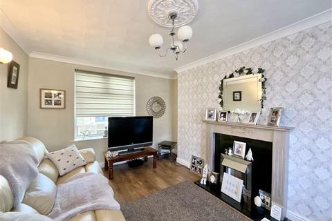 3 bedroom semi-detached house for sale, Central Avenue, Sunnyside, Rotherham, S66 3RA