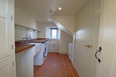 4 bedroom house to rent, Arthington Lane, Arthington, Otley, West Yorkshire, LS21