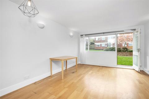 2 bedroom apartment to rent, Valley Road, London SW16