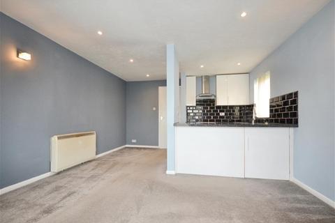 1 bedroom flat for sale, The Larches, Milford Close, St. Albans