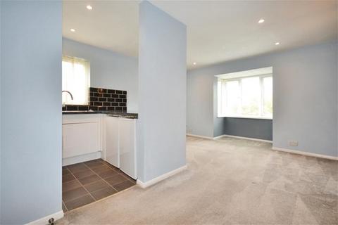 1 bedroom flat for sale, The Larches, Milford Close, St. Albans