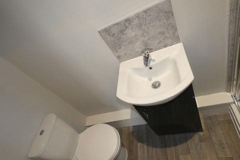 6 bedroom house share to rent, Victoria Street, Stoke-on-Trent, Staffordshire, ST4 6EG