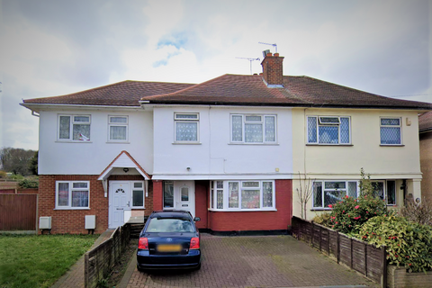 4 bedroom terraced house for sale, Welwyn Way, Hayes