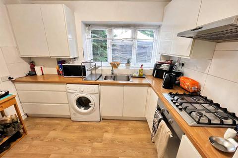 2 bedroom flat for sale, Bellamy Road, Cheshunt, Waltham Cross