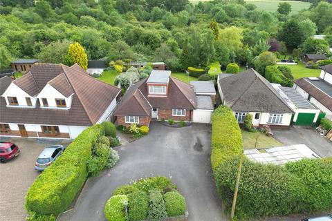 2 bedroom detached house for sale, Toms Lane, Kings Langley, Herts, WD4