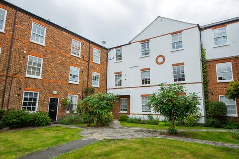 1 bedroom apartment for sale, Hampton Road, Teddington, Middlesex, TW11