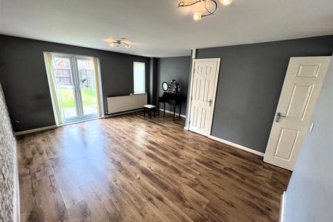1 Edlington View, Knottingley, WF11 8LT