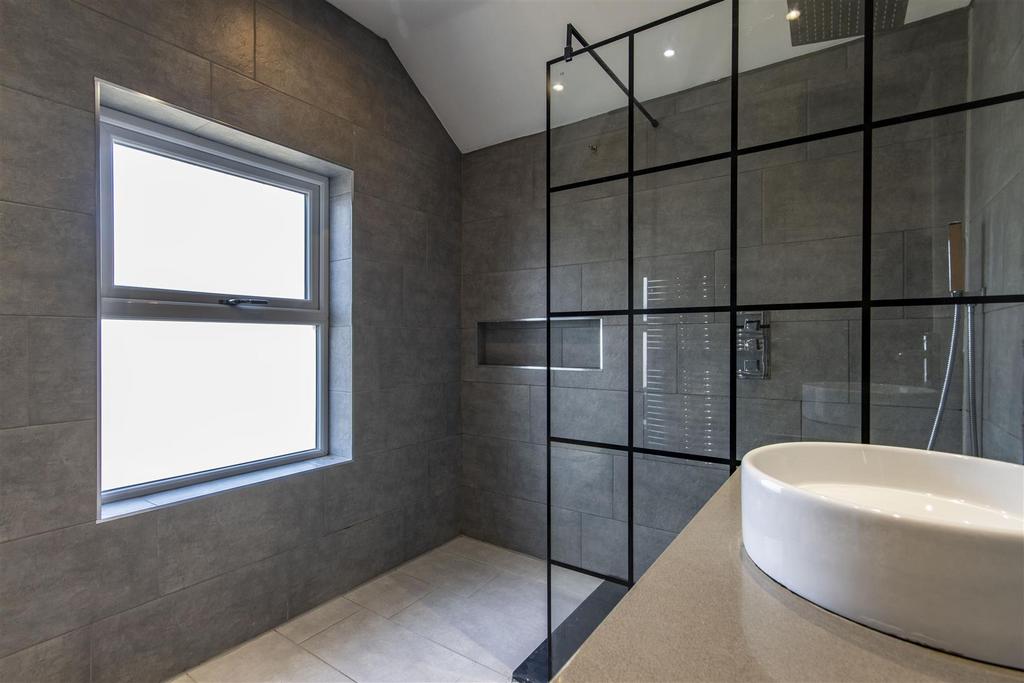 Contemporary Shower Room