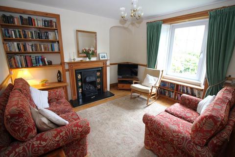 3 bedroom cottage for sale, Gloucester Road, Thornbury