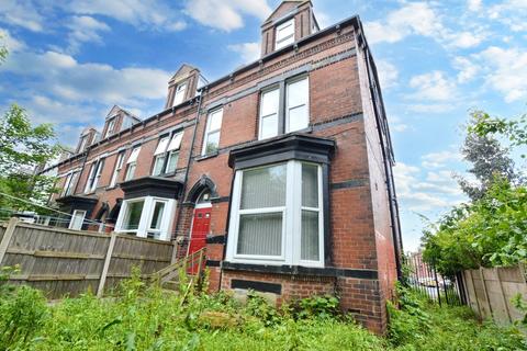 5 bedroom house for sale, 48 Conference Road, Leeds, West Yorkshire