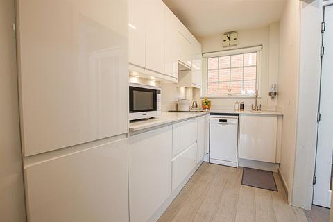 2 bedroom flat for sale, Heath Road, Newmarket CB8