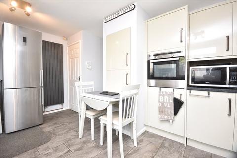 2 bedroom end of terrace house for sale, Red Hall Chase, Leeds, West Yorkshire