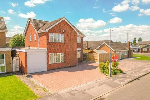 4 bedroom detached house for sale, Reading Avenue, Nuneaton