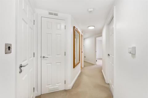 2 bedroom flat for sale, Connolly House, Wimbledon SW19