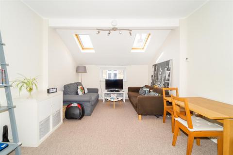 1 bedroom flat to rent, St Marys Road, Ealing, W5