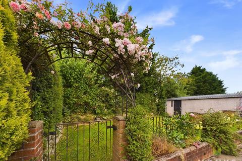 3 bedroom detached bungalow for sale, Oak Drive, Oswestry