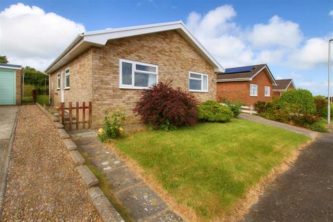 3 bedroom detached bungalow for sale, Dolwerdd Estate, Penparc, Cardigan