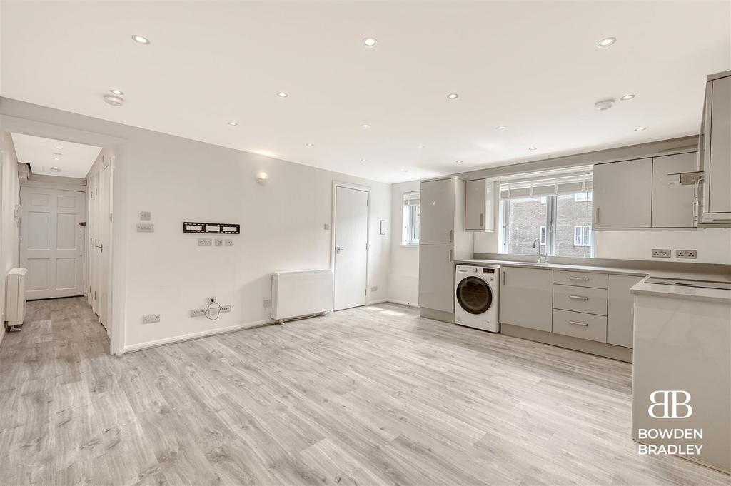 Kitchen/Lounge/Dining Room