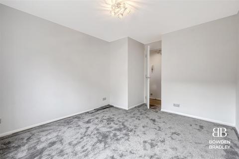 4 Concorde Drive, London, E6 5XL