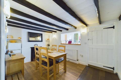 2 bedroom cottage for sale, High Street, Bempton