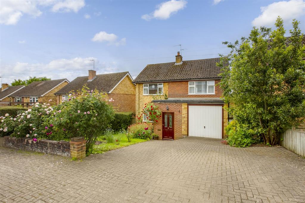 9 Talbot Avenue, HP13 5 HZ-3.jpg