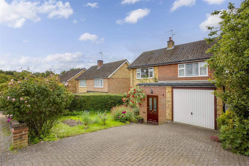 9 Talbot Avenue, HP13 5 HZ-2.jpg