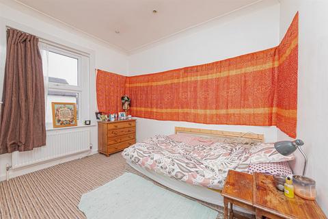 3 bedroom house for sale, Newport Road, Aldershot GU12