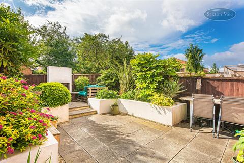 26 Shining Bank, Sheffield, S13 9DJ
