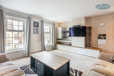 26 Shining Bank, Sheffield, S13 9DJ