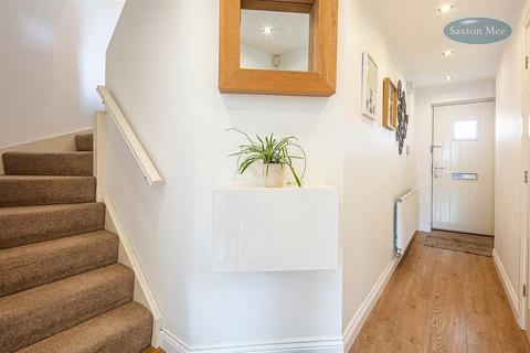 26 Shining Bank, Sheffield, S13 9DJ