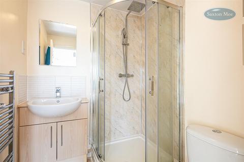 26 Shining Bank, Sheffield, S13 9DJ