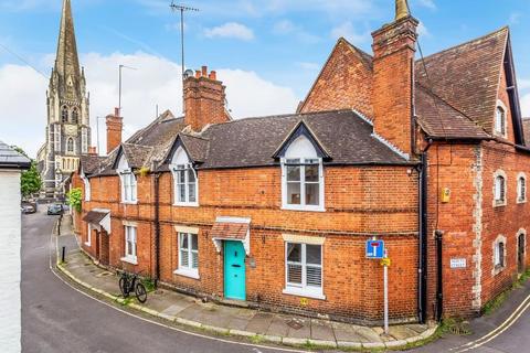 2 bedroom terraced house for sale, CHURCH STREET, DORKING, RH4