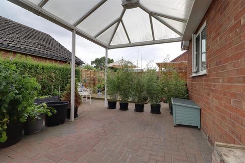 18 Coleridge Way, Crewe, CW1 5JW